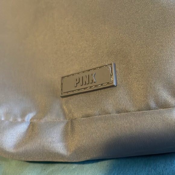 Victoria’s Secret Belt Bag - Picture 2 of 4